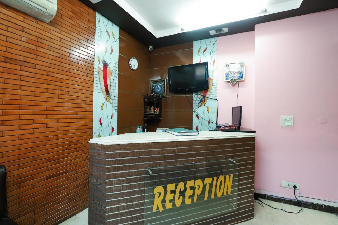 Hotel O J P Inn Near Patel Nagar Metro Station New Delhi Eksteriør bilde