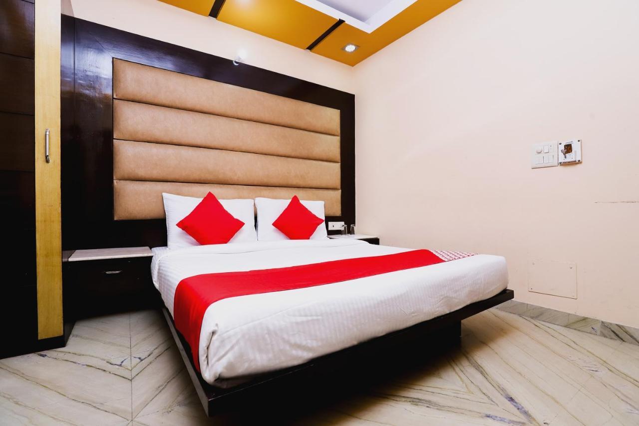 Hotel O J P Inn Near Patel Nagar Metro Station New Delhi Eksteriør bilde