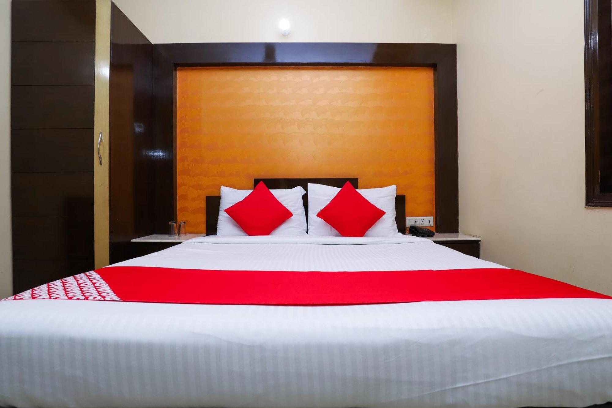 Hotel O J P Inn Near Patel Nagar Metro Station New Delhi Eksteriør bilde